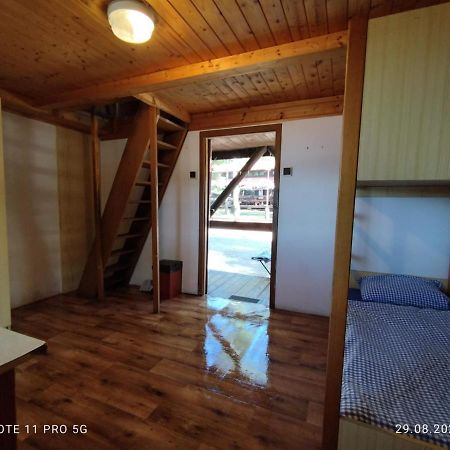 Kemp U Jezera Hotel Докси Екстериор снимка