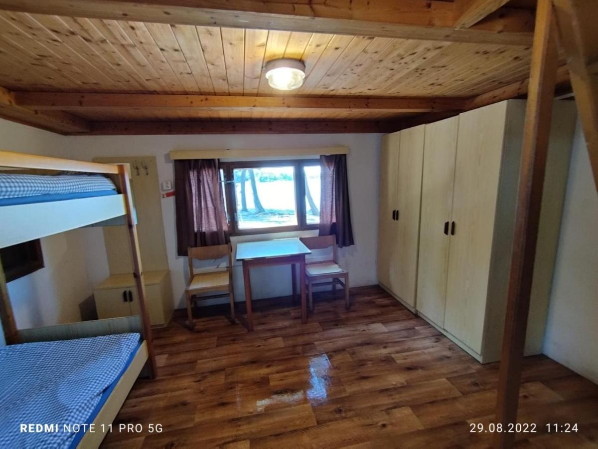 Kemp U Jezera Hotel Докси Екстериор снимка